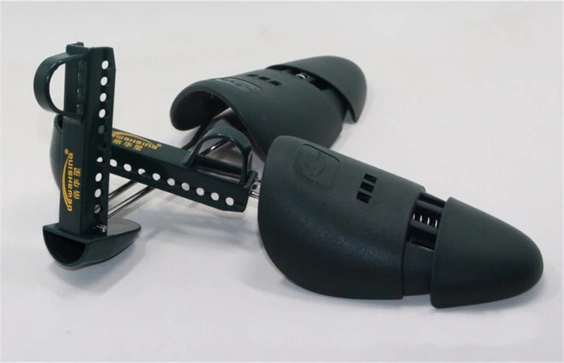 Verstellbare Schuhspanner aus Kunststoff für Faltenentfernung und Schuhschutz