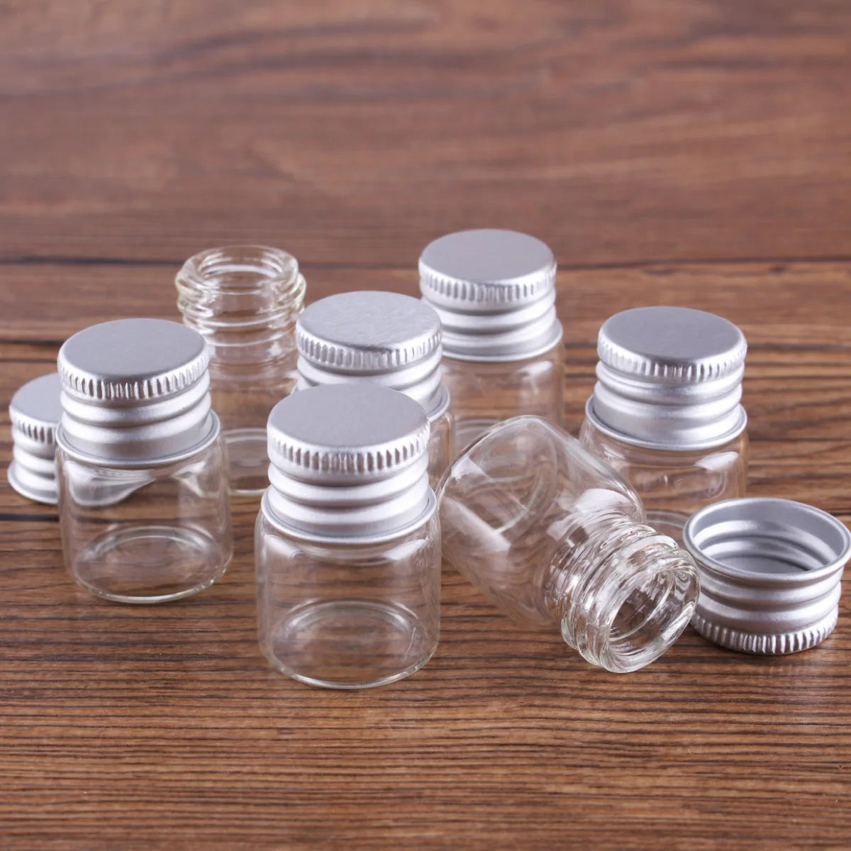 10 Stück Mini Glasflaschen mit Aluminiumdeckel 5 bis 30 ml in 9 Größen