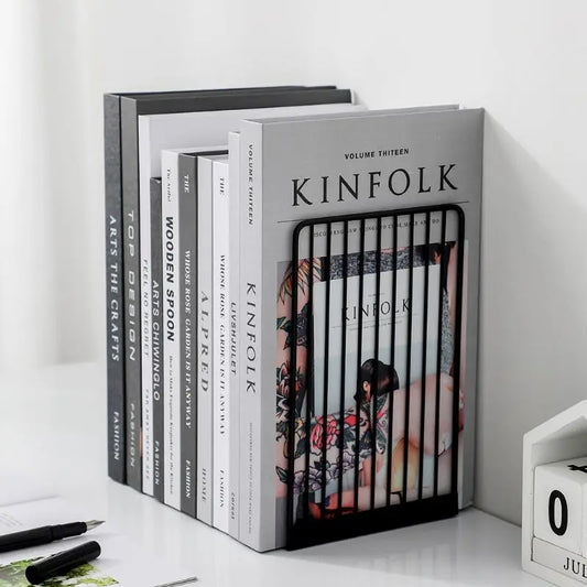 1 Paar Eisen Buchstützen rutschfest für Desktop und Bürozubehör