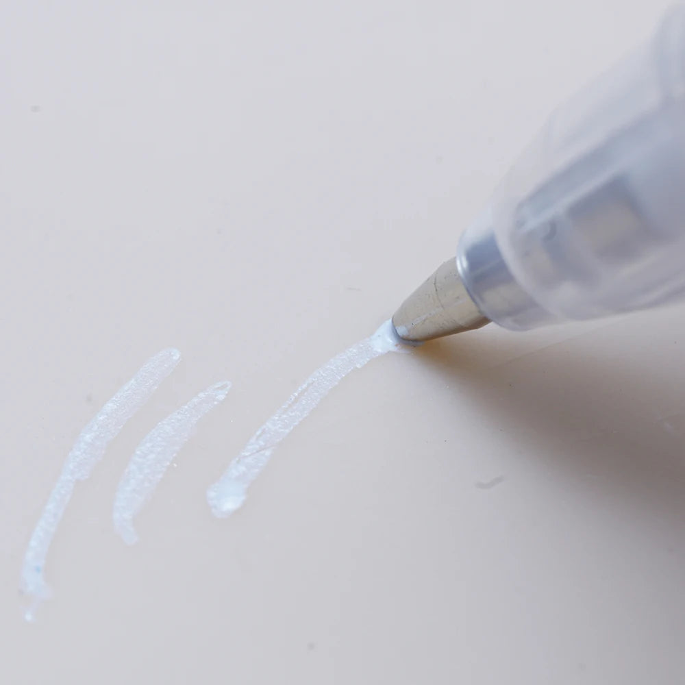 Präzisions-Marker für Augenbrauen und Permanent Make-up