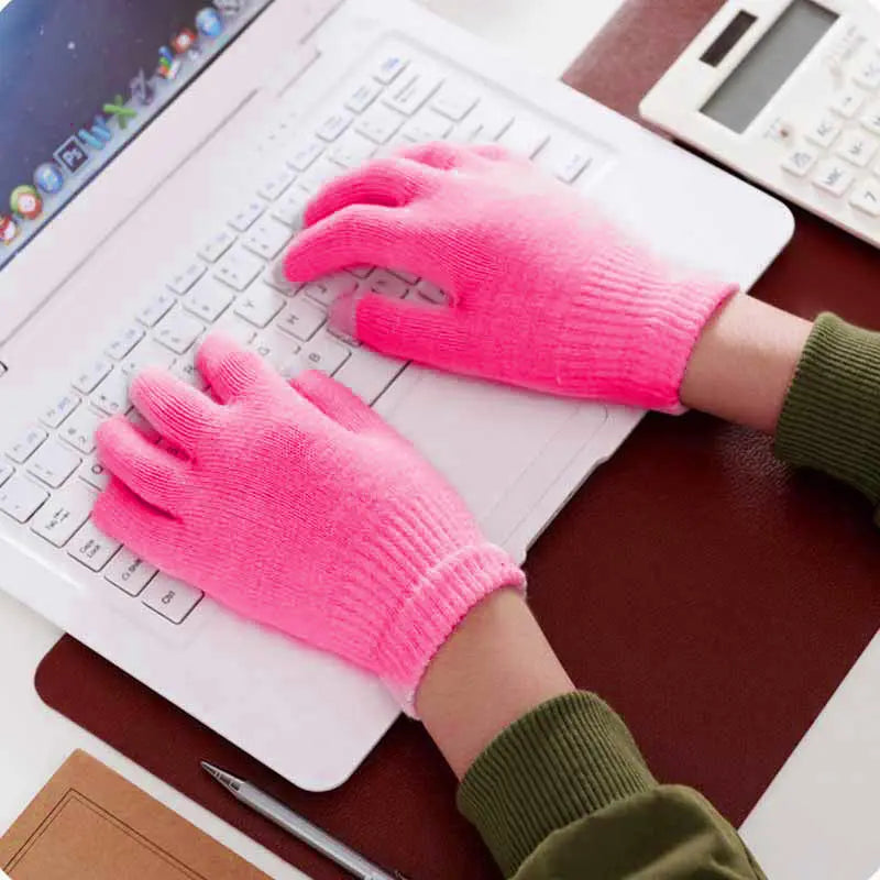 Warm und Smart: Touchscreen-Strickhandschuhe für den Winter