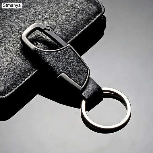Stilvoll - robust: Unisex Auto Schlüsselbund aus Leder - Metall mit Herz-Design