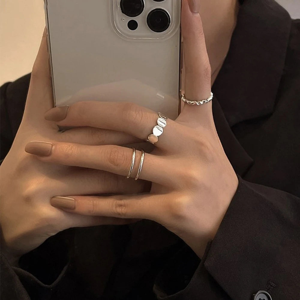 Vintage Silberfarbene Herzschmuck Ringe Set für Damen und Herren