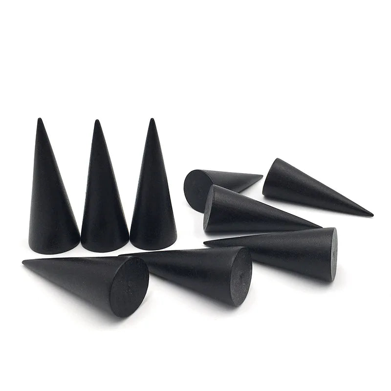 Vintage Ringhalter aus massivem Schwarzholz zur Schmuckaufbewahrung