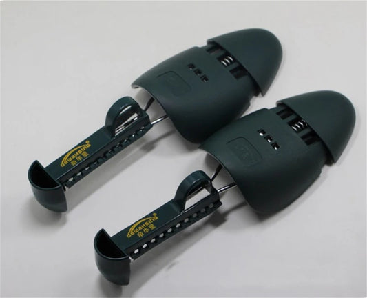 Verstellbare Schuhspanner aus Kunststoff für Faltenentfernung und Schuhschutz