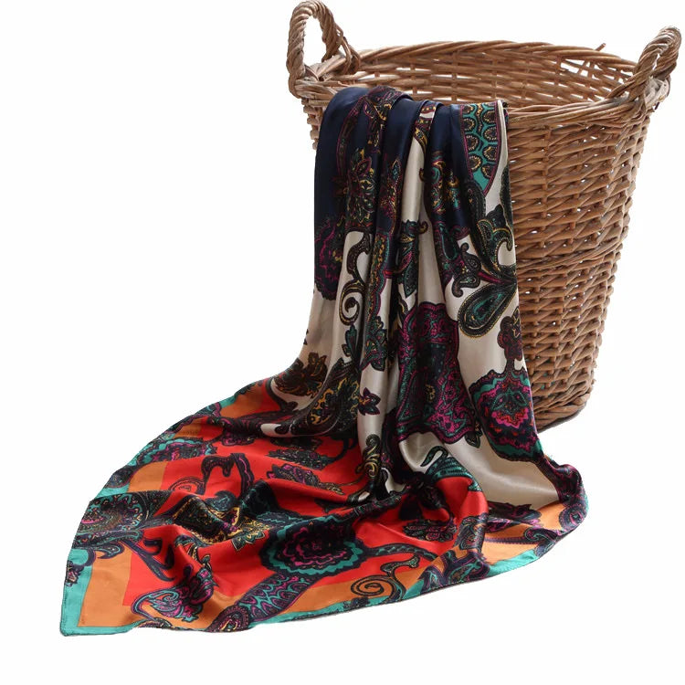 Eleganter Damenschal mit Druckmuster 90x90cm für vielseitige Looks