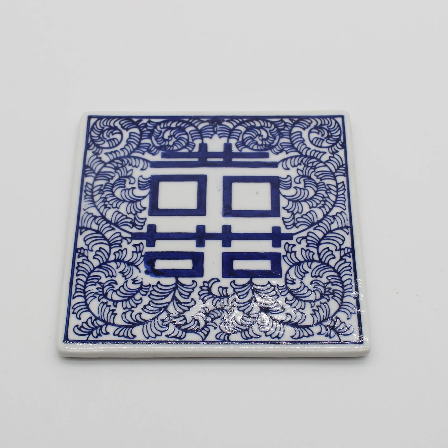 Dekorative quadratische Keramikuntersetzer 10x10 cm blau weiß