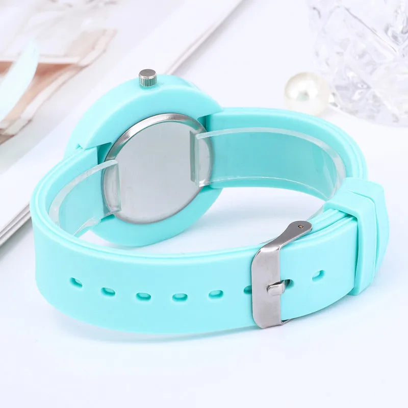 Stilvolle Damen Quarz Armbanduhr - Weißes Silikon Gelee Design