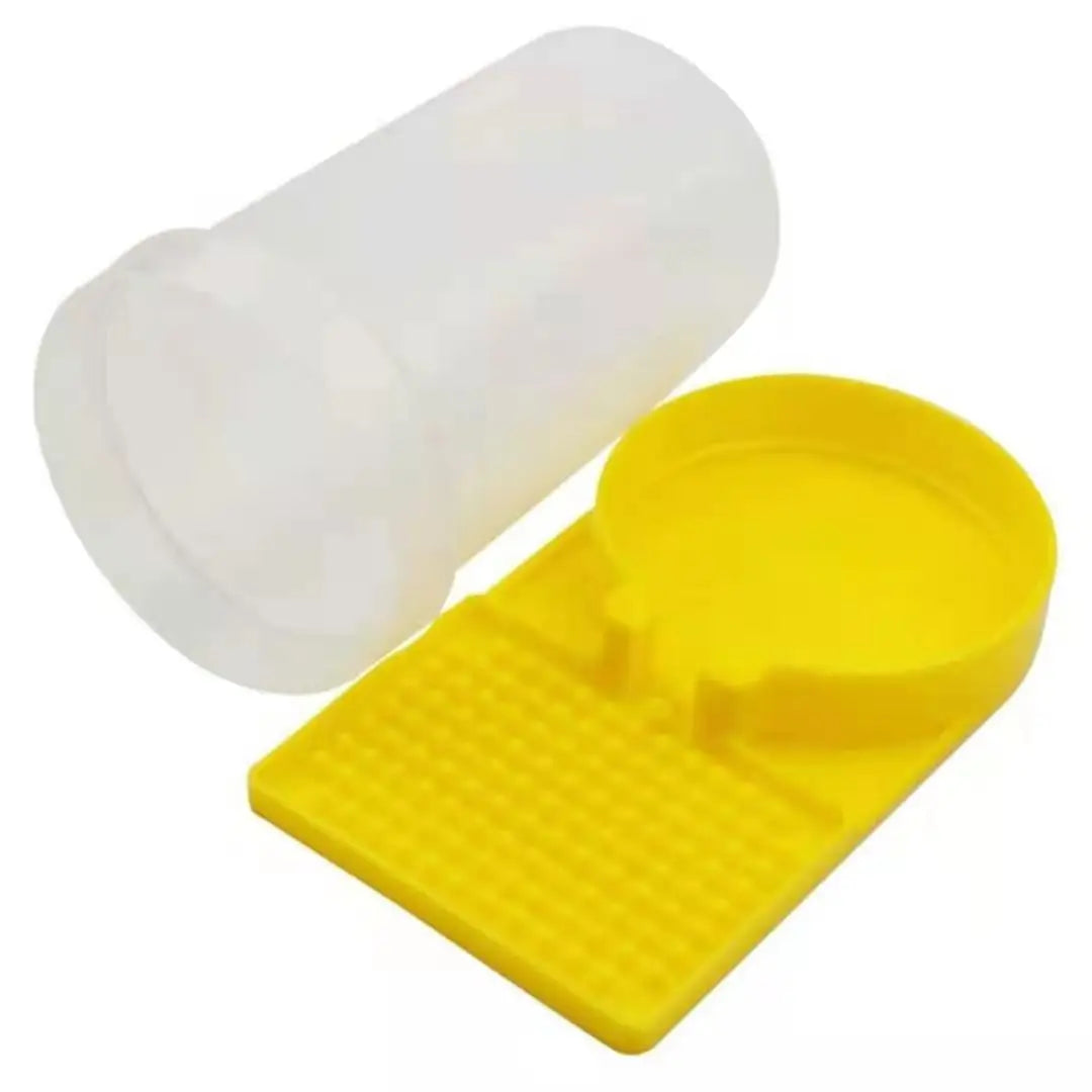 Pflanzlicher Bienenstock-Wasserfeeder für Imker - Einfach und Praktisch