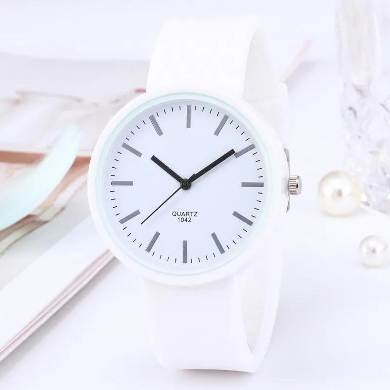 Stilvolle Damen Quarz Armbanduhr - Weißes Silikon Gelee Design