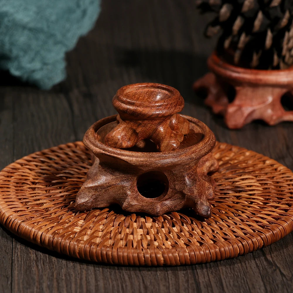 Moderner Holzhalter für Kristallkugeln mit einfacher Handhabung