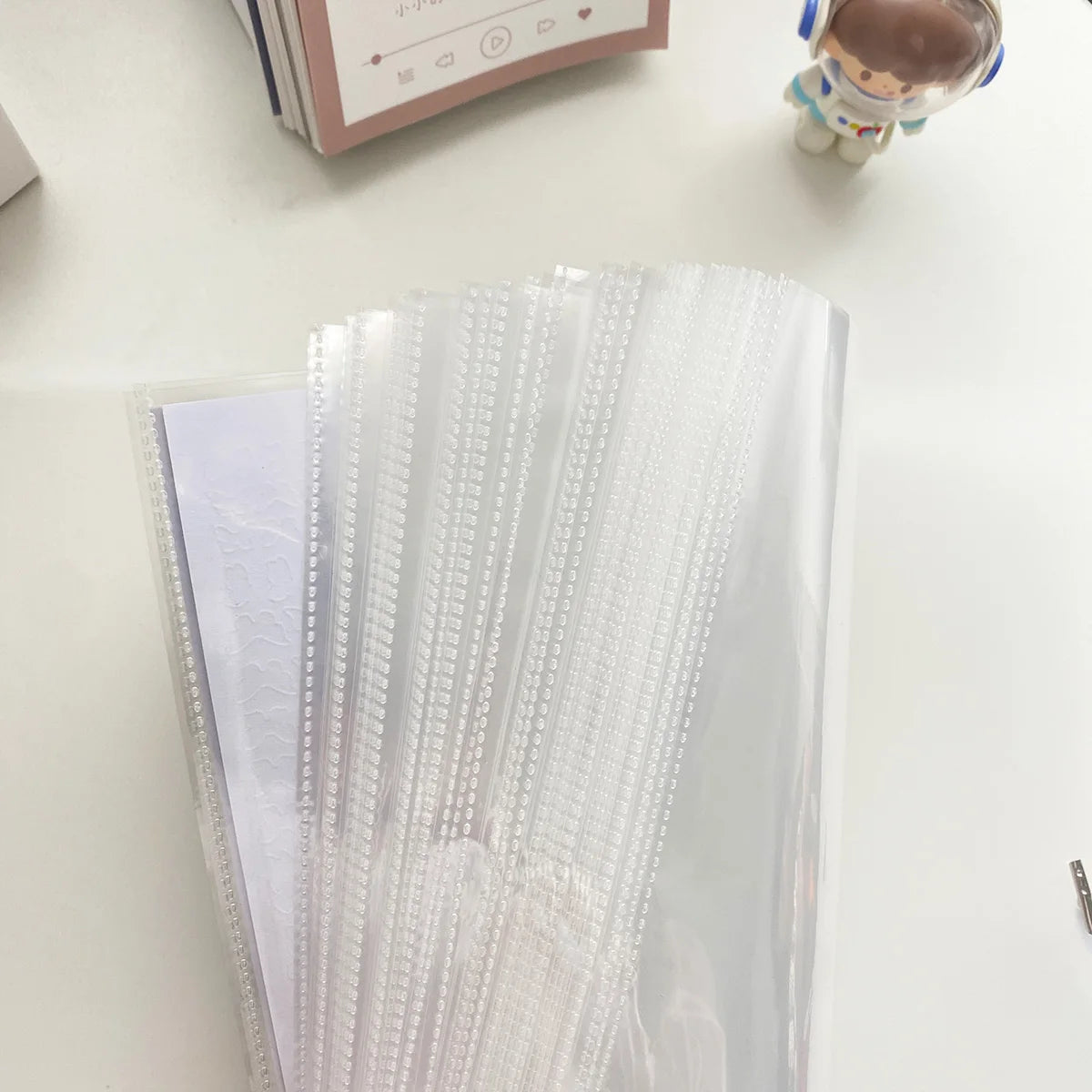 Organizer für Aufkleber und Scrapbooking Materialien zur sicheren Aufbewahrung