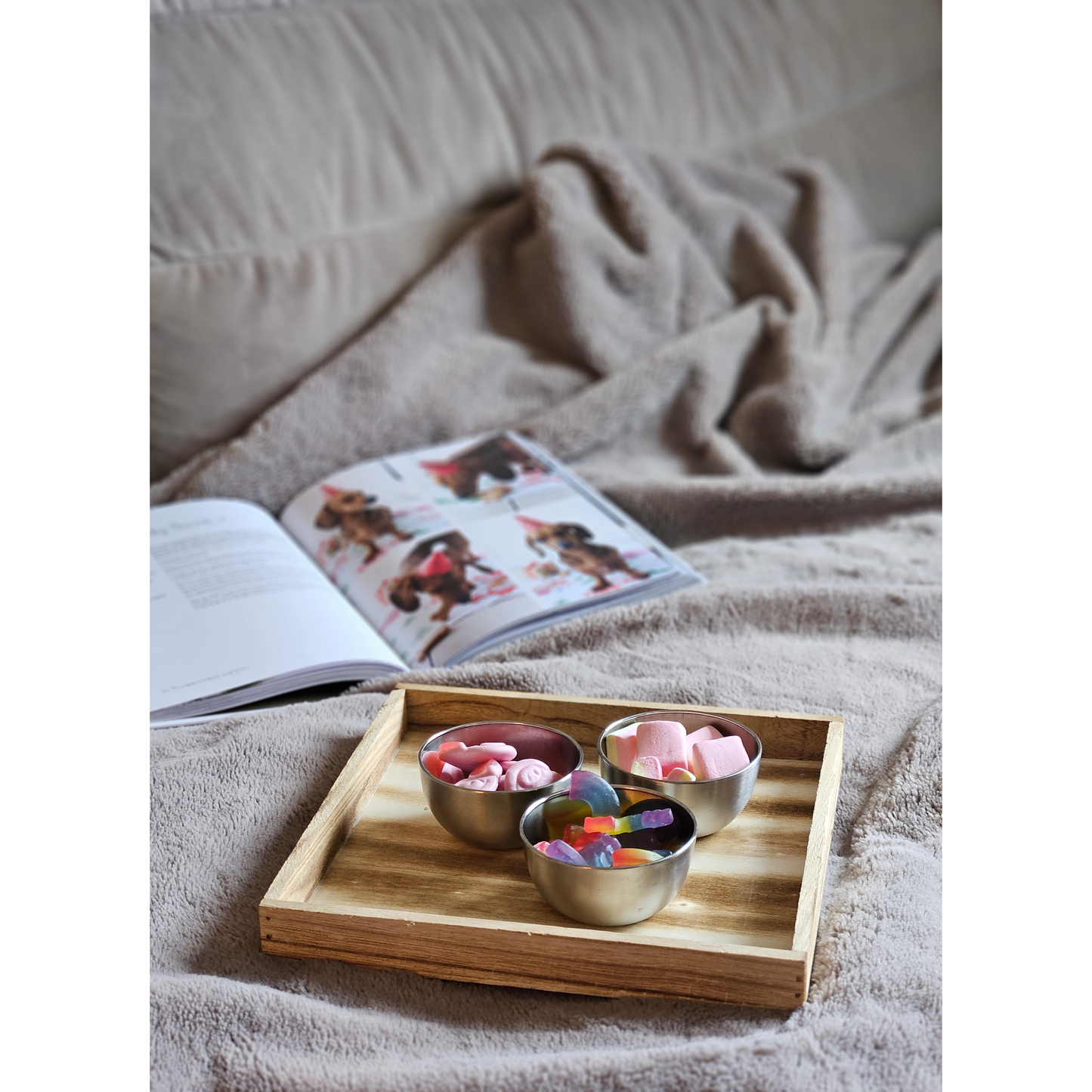 Holz Dekotablett 26x26 cm Braun Rechteckig Natürliche Eleganz