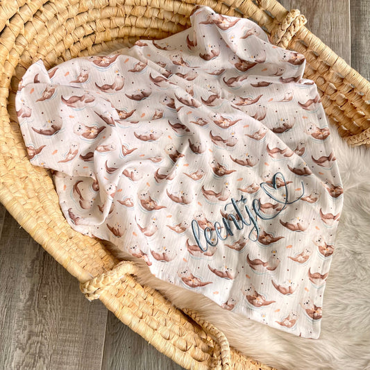 Musselintuch Otter aus Baumwolle – Kuscheldecke für Baby & Kinder