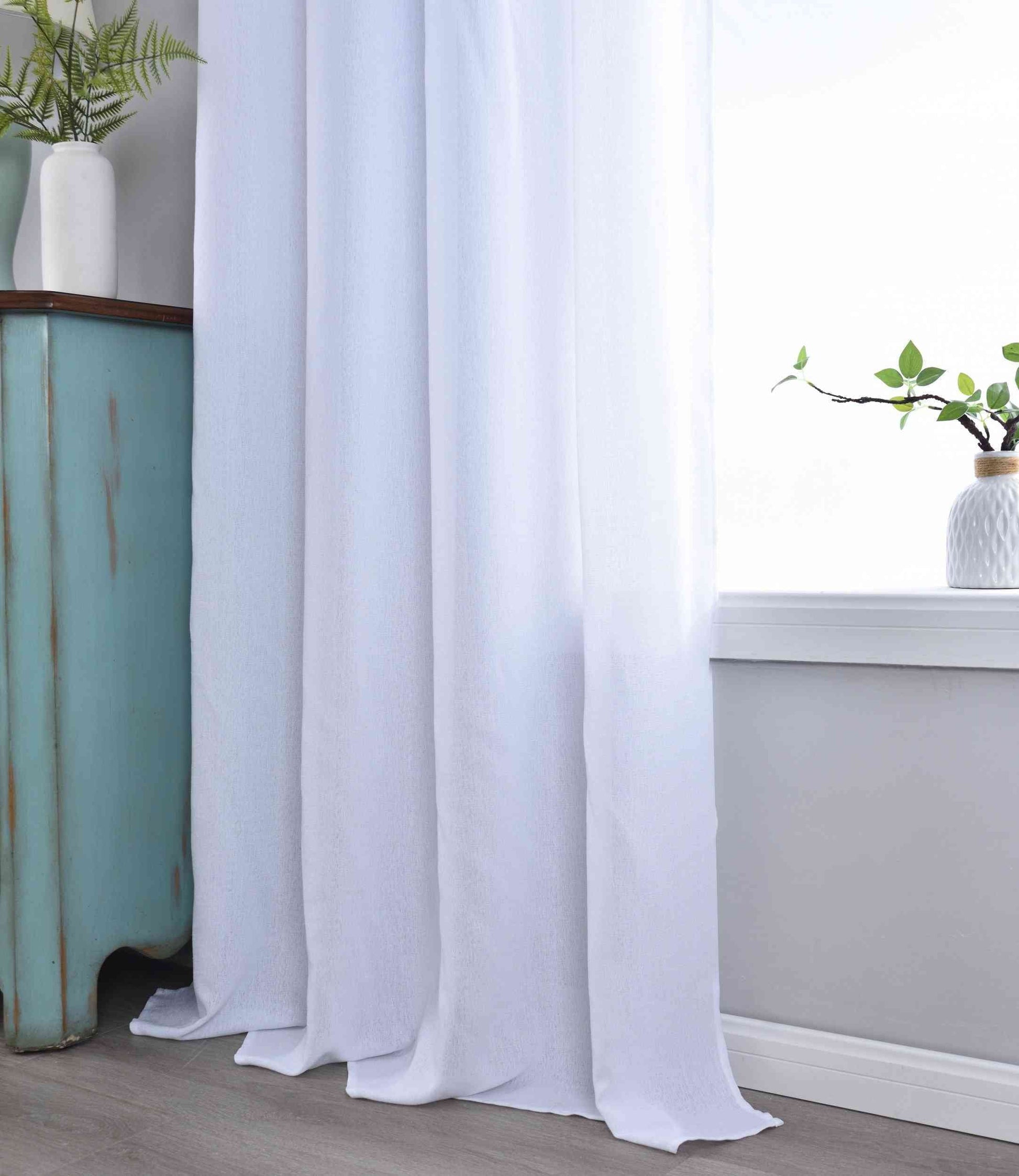 Halbtransparente Gardine mit Ösen »Leipzig« Kettenmuster lichtdurchlässig elegante Struktur 202450-gardinenbox.de