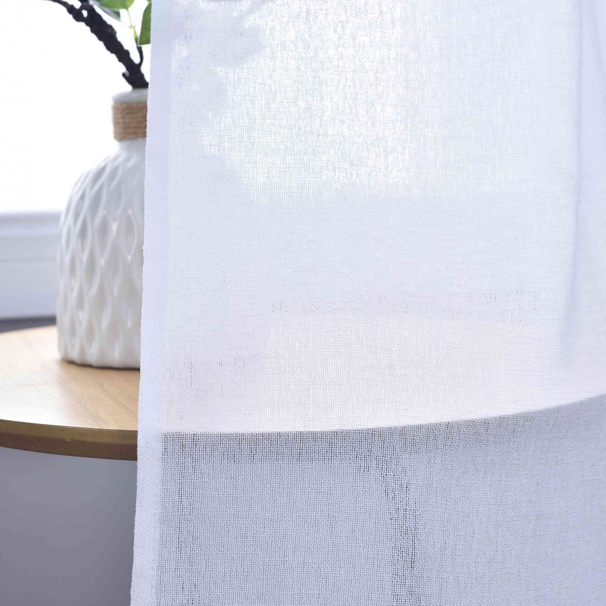 Halbtransparente Gardine mit Ösen »Leipzig« Kettenmuster lichtdurchlässig elegante Struktur 202450-gardinenbox.de