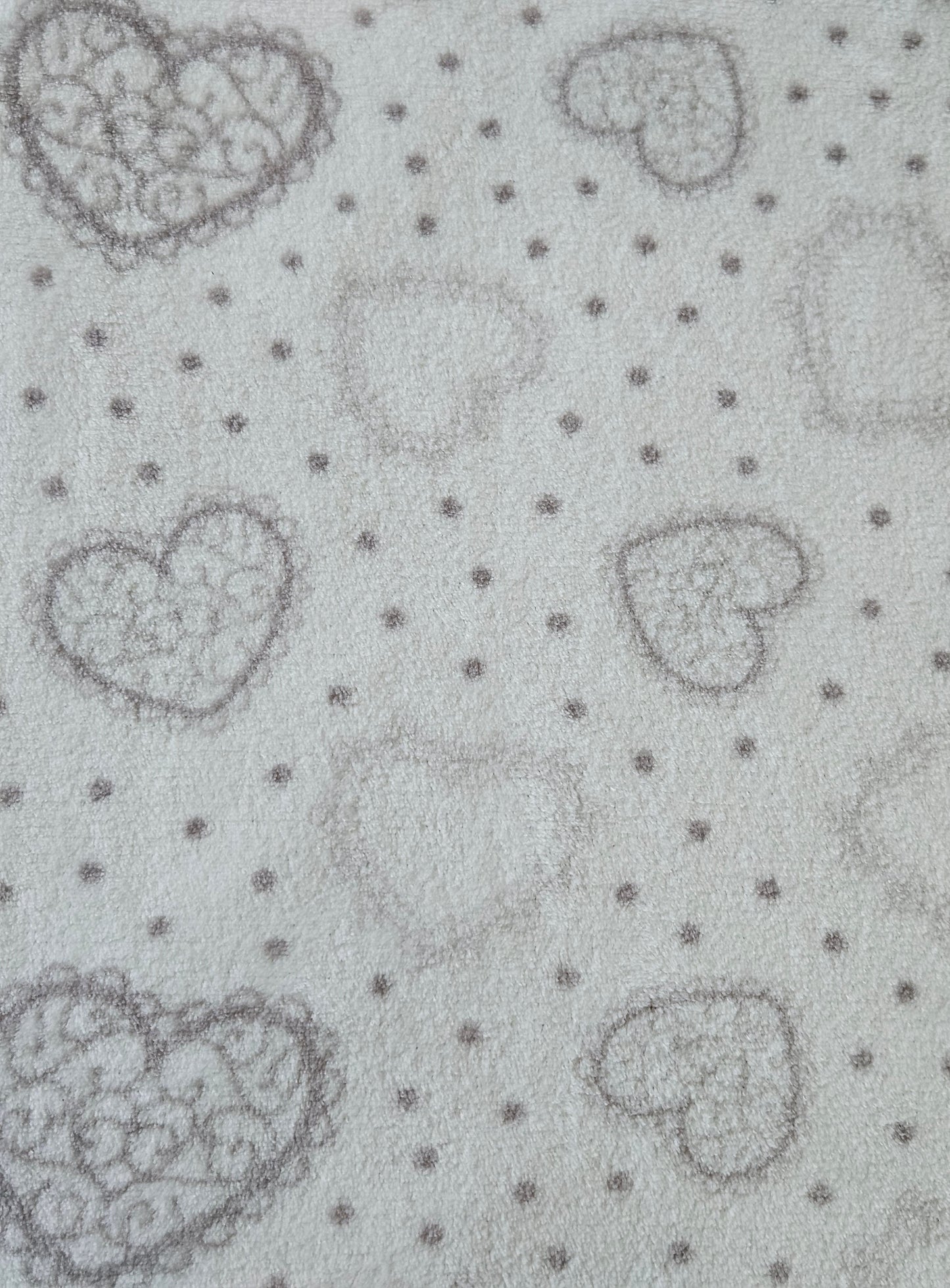 Kuscheldecke Herzen 150x200 cm Creme Grau Beige Rot Wohndecke