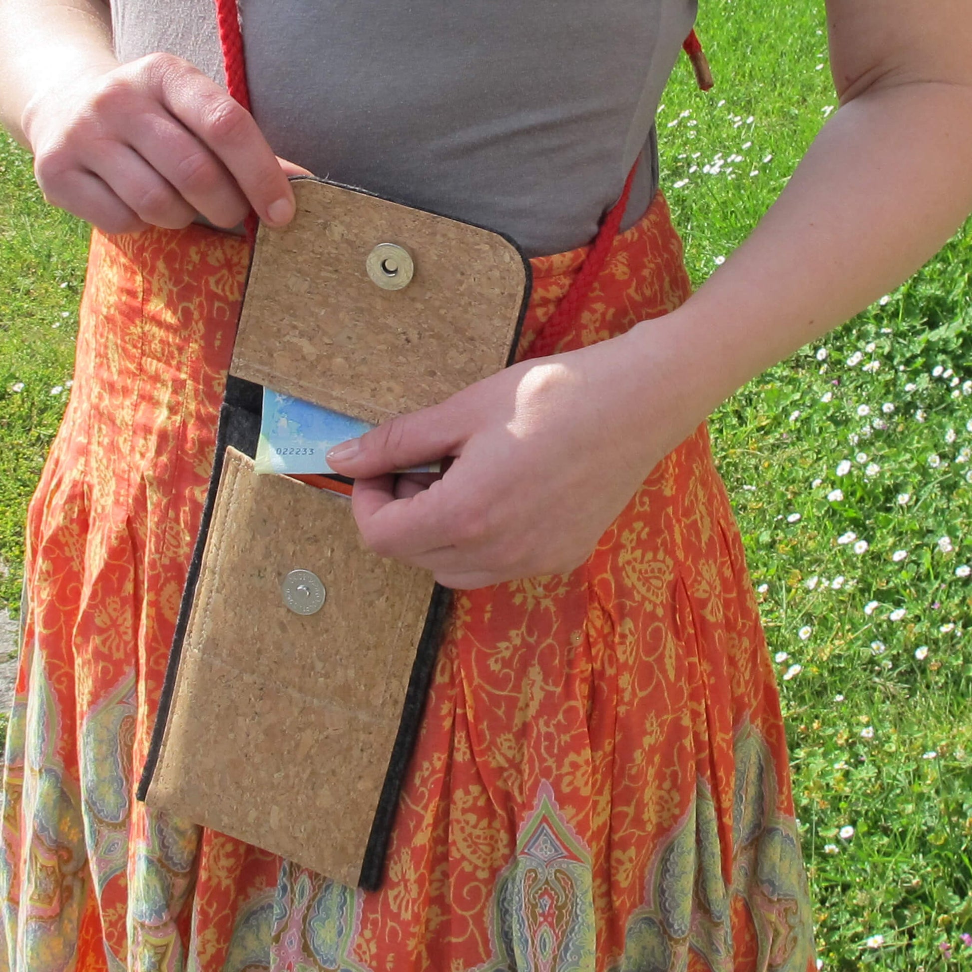 Umhängetasche für Xiaomi 15 | aus Filz und Bio-Baumwolle | anthrazit - colorful | Modell KEDJA - Yabubest - Home & More
