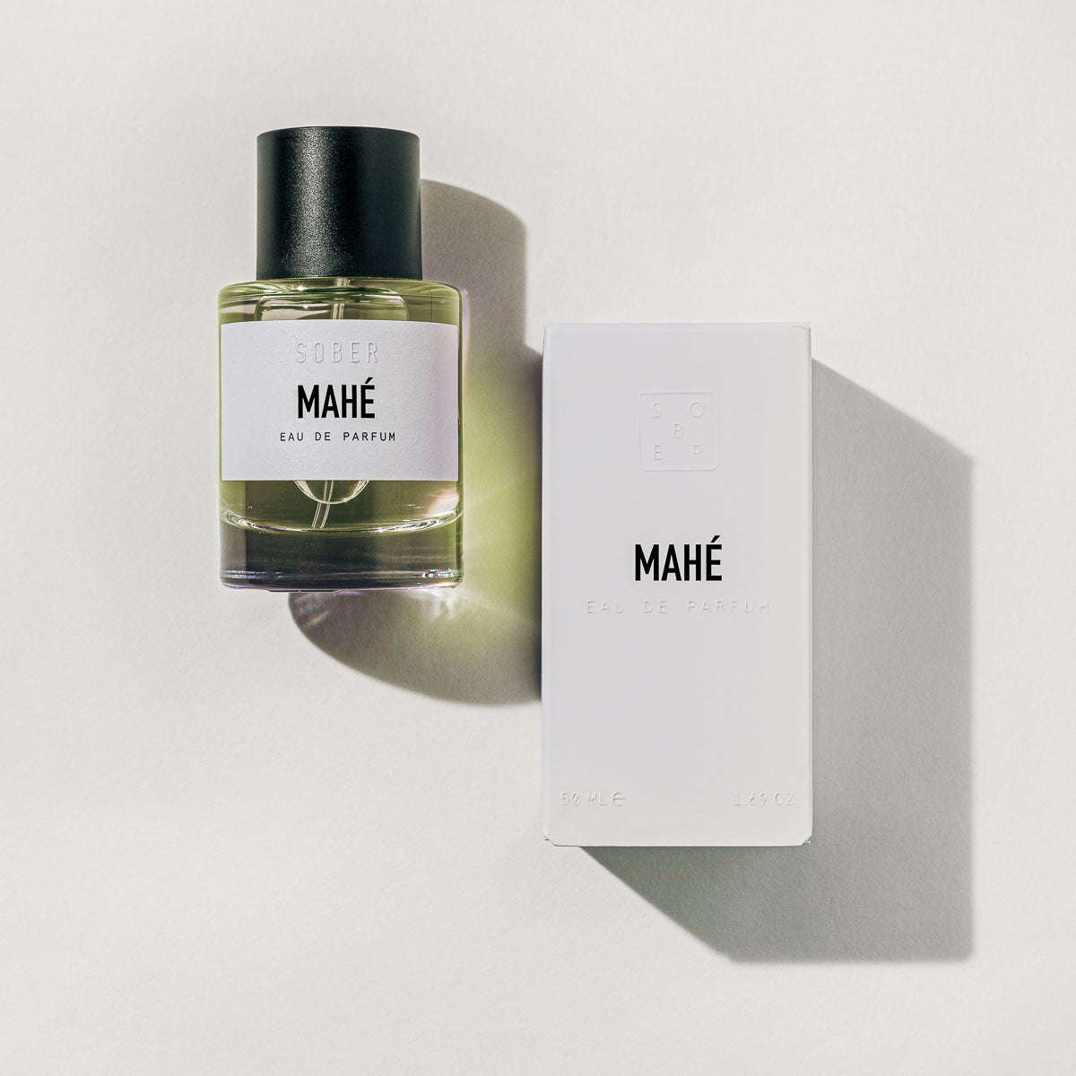 MAHÉ Eau de Parfum Unisex 50ml mit fruchtig Blumiger Duftkomposition-sober