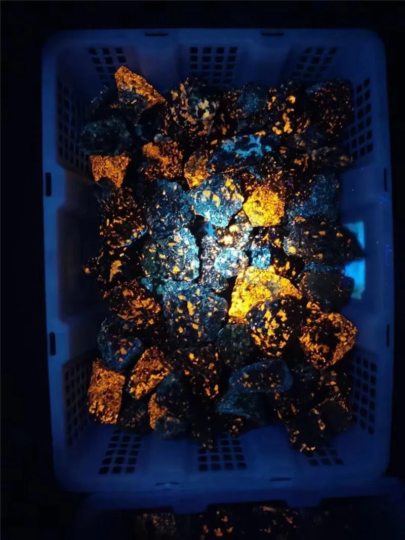 500g Natürliche Amerikanische Yooperlites Rohsteine Fluoreszierend
