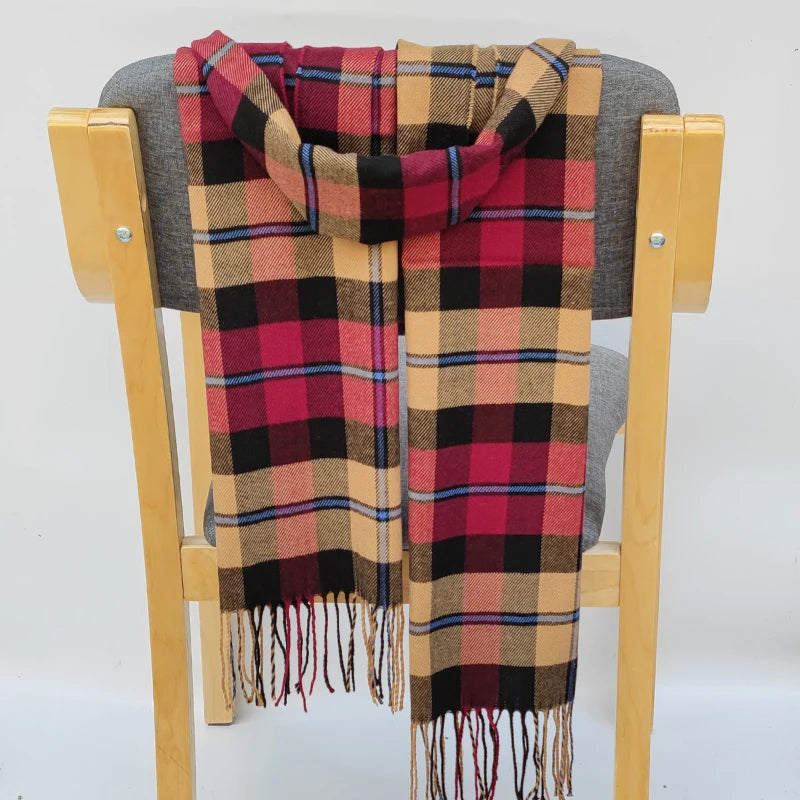 Vielseitiger Unisex Schal mit Karo Muster für alle Jahreszeiten