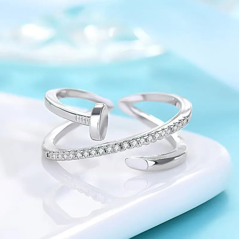 Eleganter Zirkonia Ring für Frauen – Ewigkeit und Verlobungsschmuck