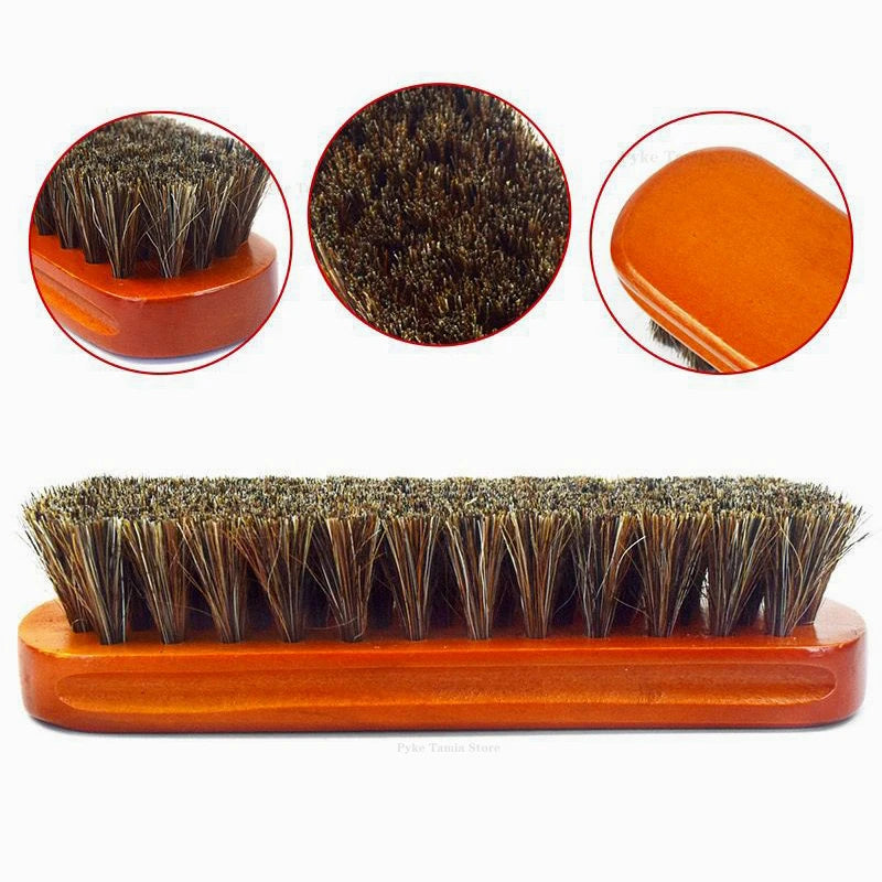 Hochwertige Schuhbürste mit massivem Holzgriff und Pferdehaar