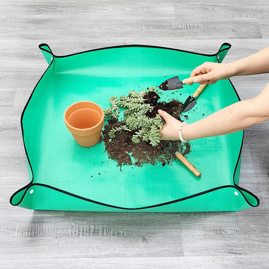 Wasserdichte - faltbare Pflanzmatte in Grün – sauberer Gartenkomfort bis 100x100 cm