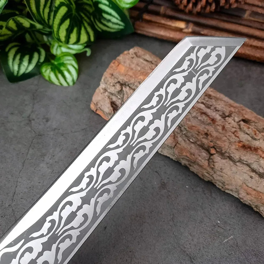 Handgeschmiedetes Küchenmesser Aus Edelstahl Für Präzises Schneiden