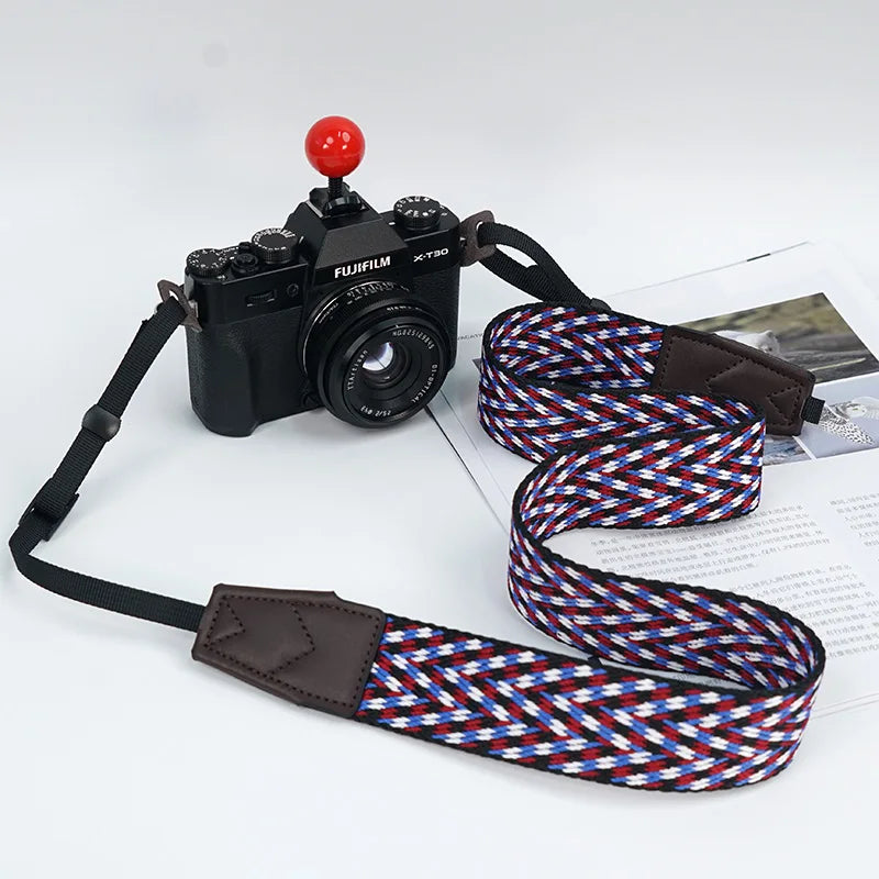 Verstellbarer ethnischer Kameragurt für komfortablen Schultertrag