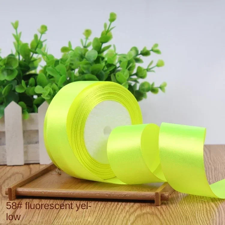 Vielseitiges Satinband für Geschenke und Dekoration 22 Meter Rolle