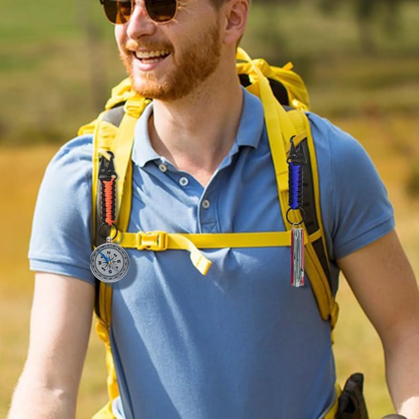 Paracord Schlüsselanhänger mit Karabiner und Survival-Set für Outdoor