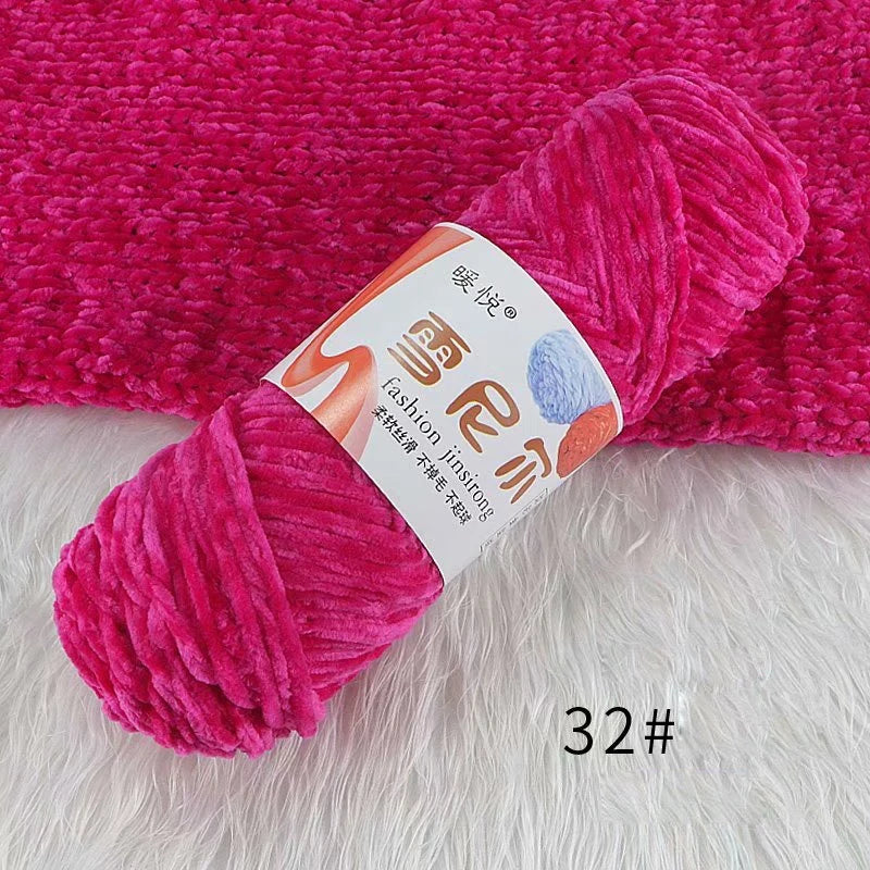 Weiches Chenille Polyester Strickgarn für gemütliche DIY Projekte