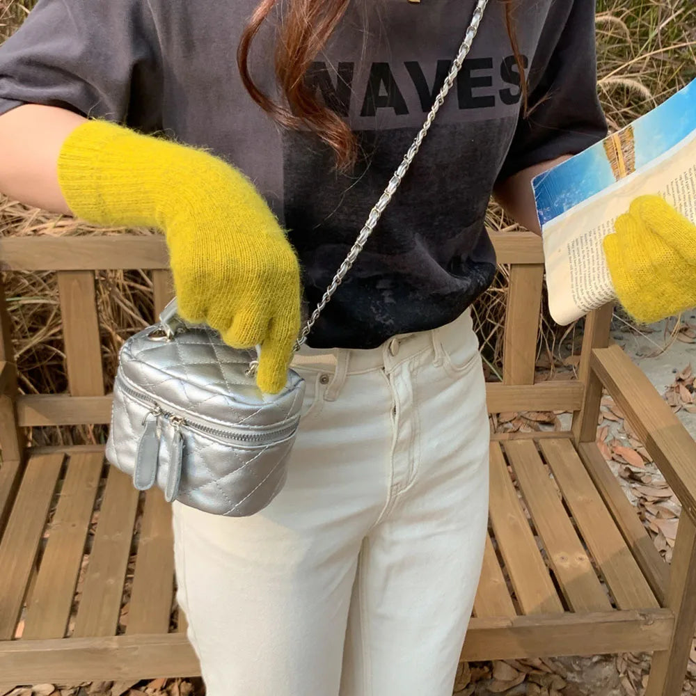 Lange warme Damen Handschuhe aus Kaninchenwolle für den Winter