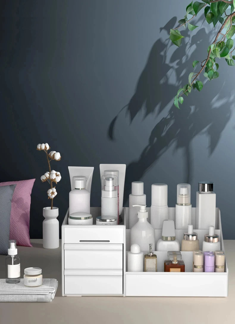 Vielseitiger Desktop Kosmetik Organizer mit Schubladen Design