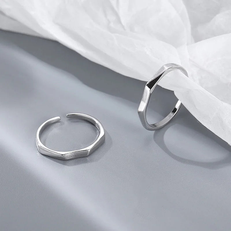 Minimalistische Silberringe für Damen und Paare zeitlos elegant