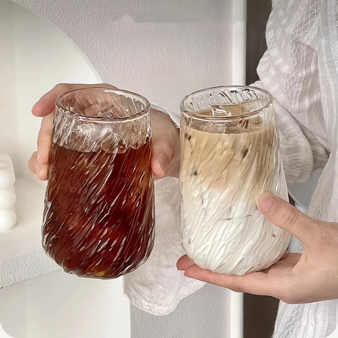 400 ml Glas Kaffeebecher mit Streifen für vielseitigen Genuss