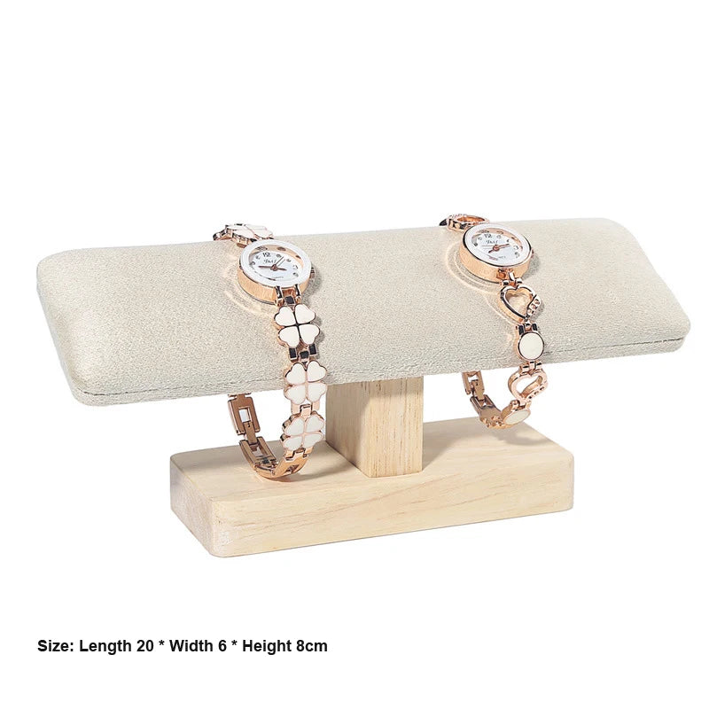 Praktischer Holzständer für Armbänder, Halsketten und Uhren