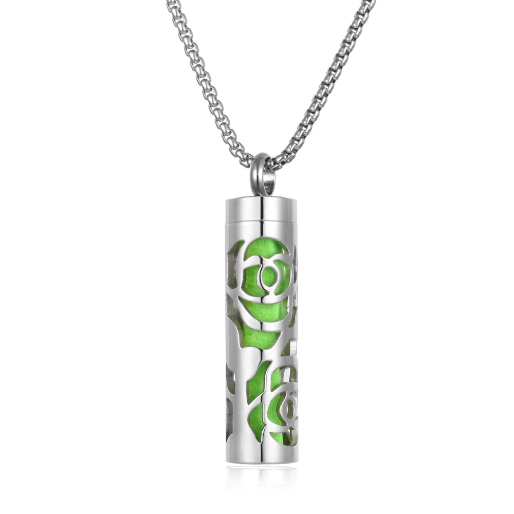 Edelstahl Aromatherapie Diffusor Halskette mit Liebe Motiv
