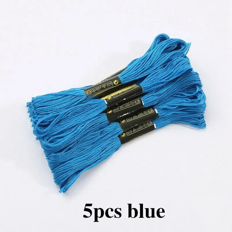 Vielseitiges Stickgarn Mix Farben für Kreativprojekte und Handarbeiten