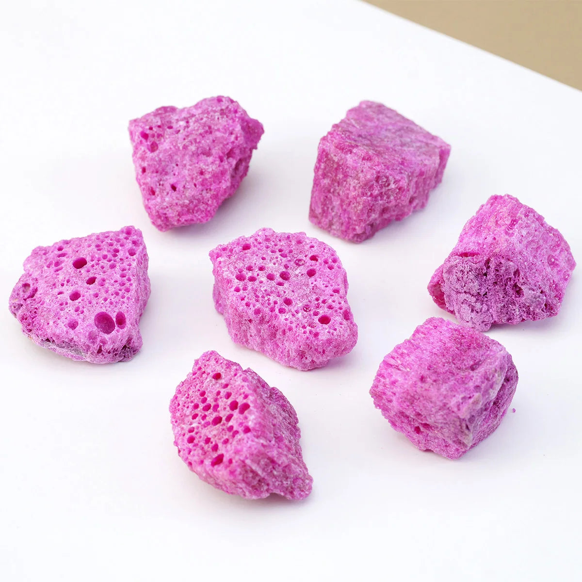 Natürlicher Rubin Rohkristall Geode Quarz Unregelmäßig Deko Heilstein Feng Shui