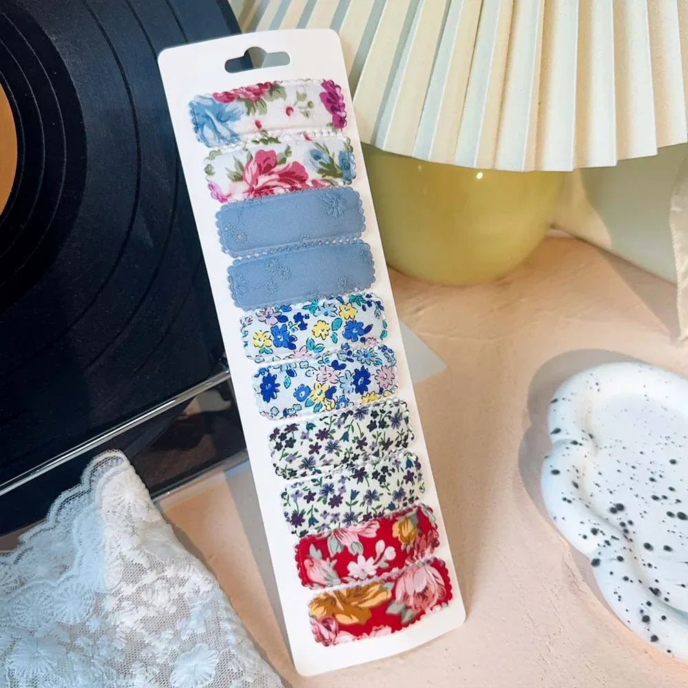 10er Set Blumen-Haarklammern für Mädchen – sicherer Halt, charmantes Design