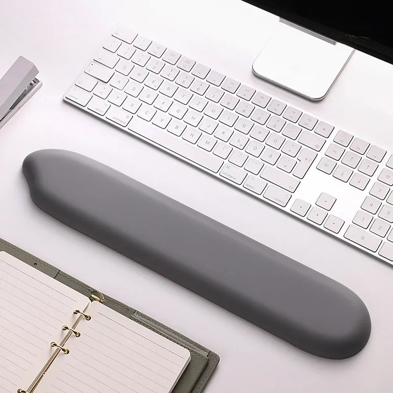 Ergonomisches Kawaii Silikon Mousepad mit Handgelenk-Ruhe für Schreibtisch