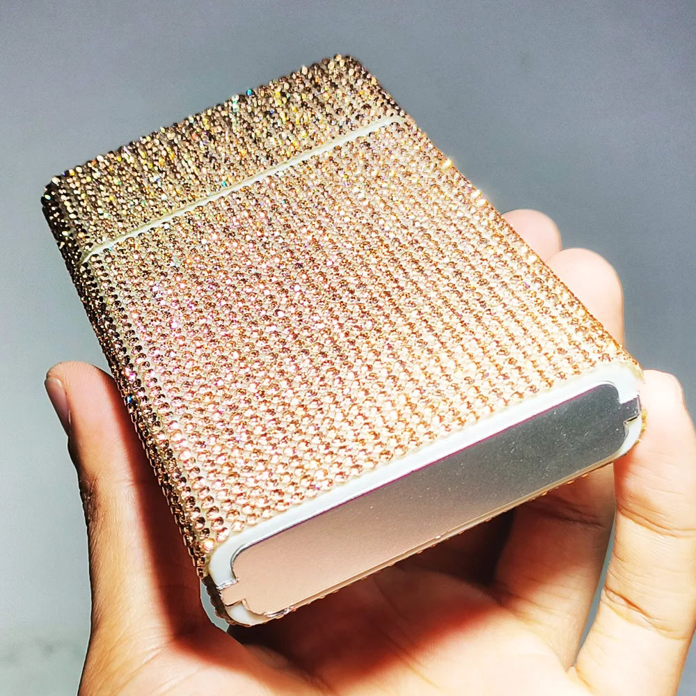 Elegantes personalisiertes Damen Zigarettenetui mit Diamantbesatz