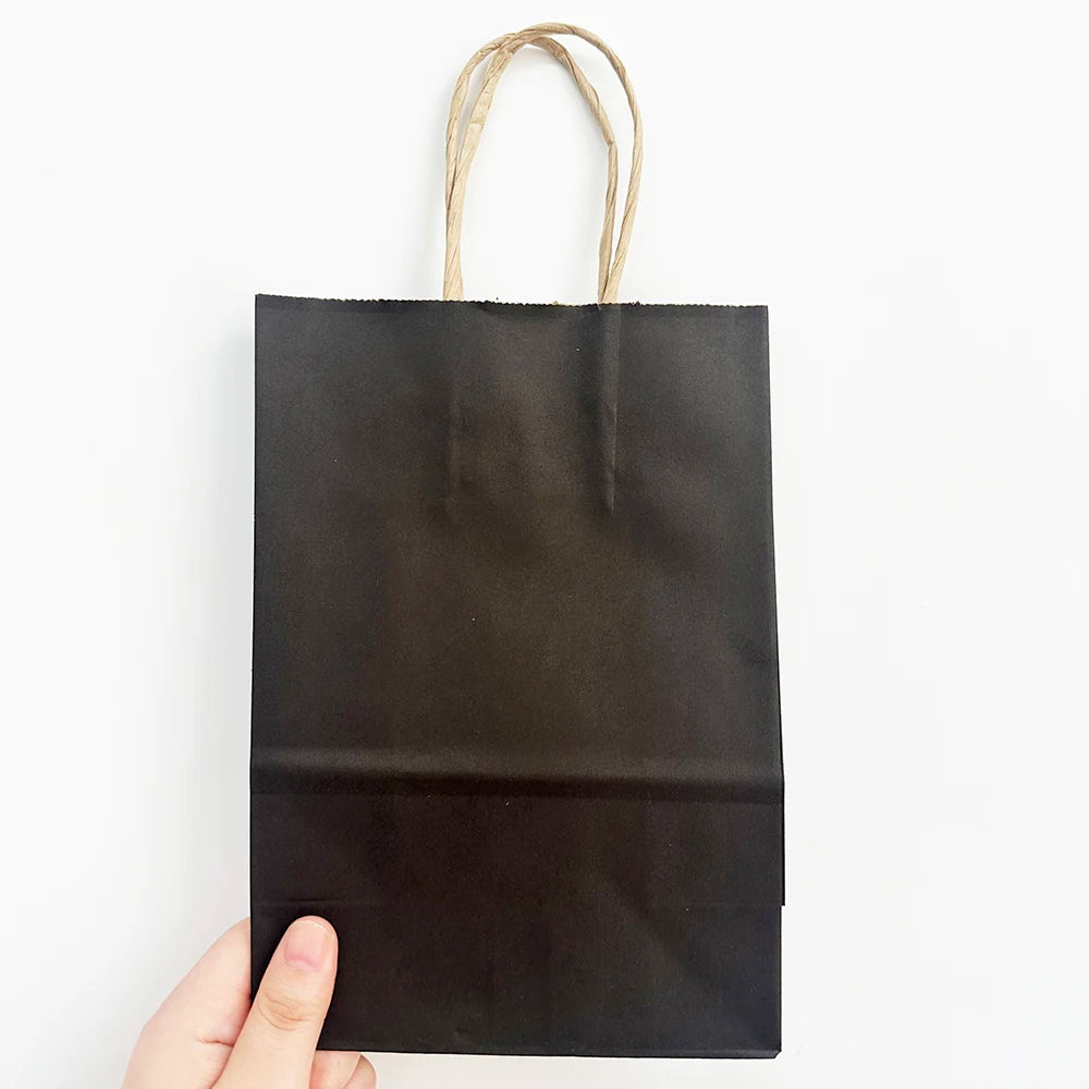 Vielseitige Kraftpapier Geschenktüten mit Griffen für Anlässe