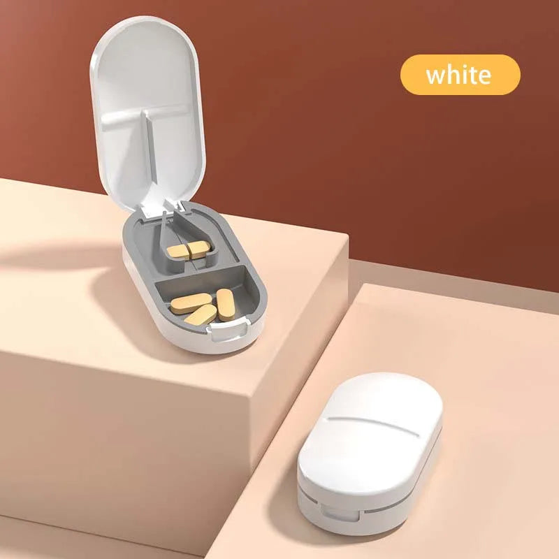 Tragbarer Pillenschneider - Medikamenten Organizer 2-in-1 mit sicherer Aufbewahrung
