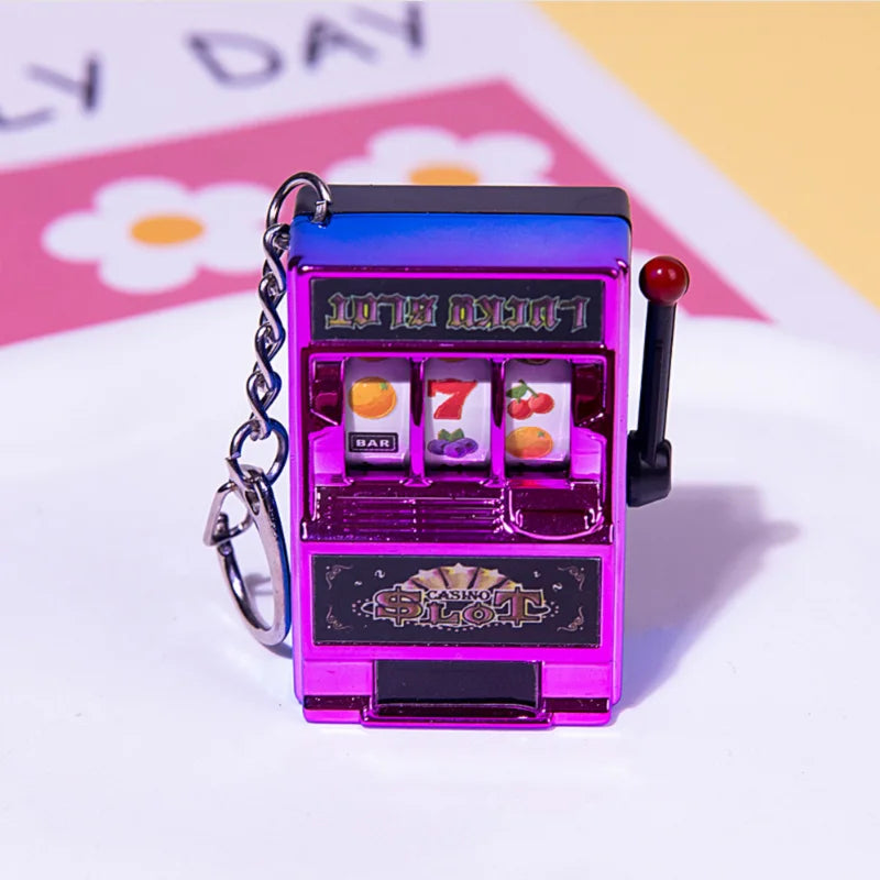 Lustiger Mini Slot Maschine Schlüsselanhänger für Spiele-Liebhaber