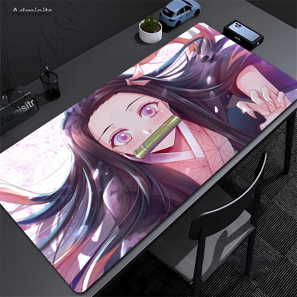 Großes Mauspad Demon Slayer Nezuko Niedliche Anime-Mauspads Kawaii Tischsets Bürozubehör Schreibtischunterlage Rubbe Lockedge Mauspad