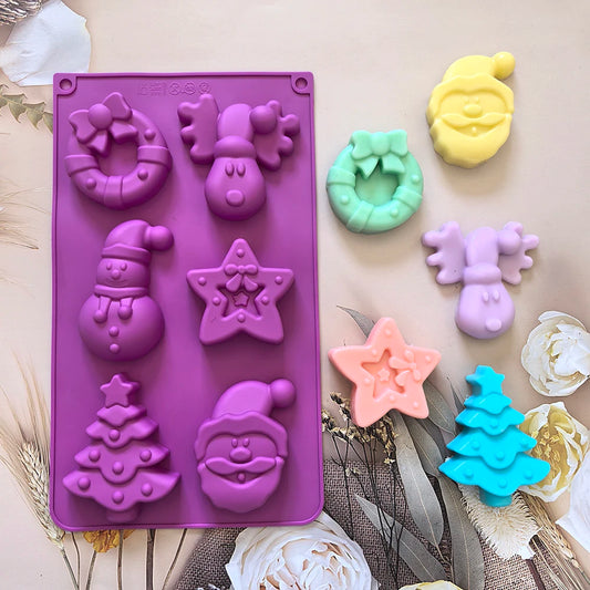 Weihnachtsförmige Silikonform mit 6 Mulden für Desserts