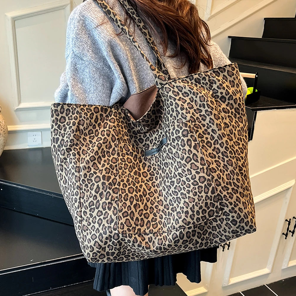 Damen Einkaufstasche doppelseitig mit großem Fassungsvermögen und Leopardmuster